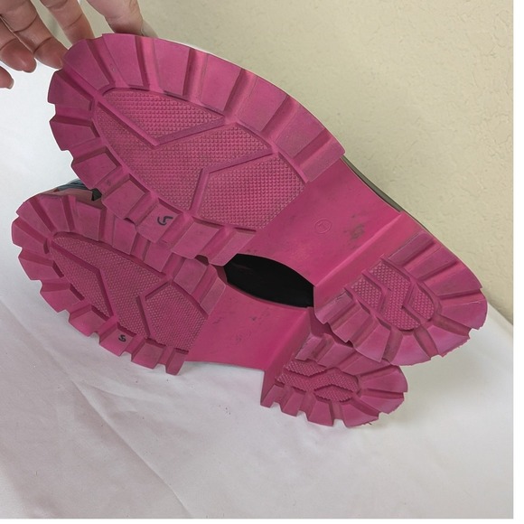 KOI Footwear Black Patent Mary‎ Jane Platform Shoes – UK 7 (US 9) – Y2K Pink - Picture 5 of 8